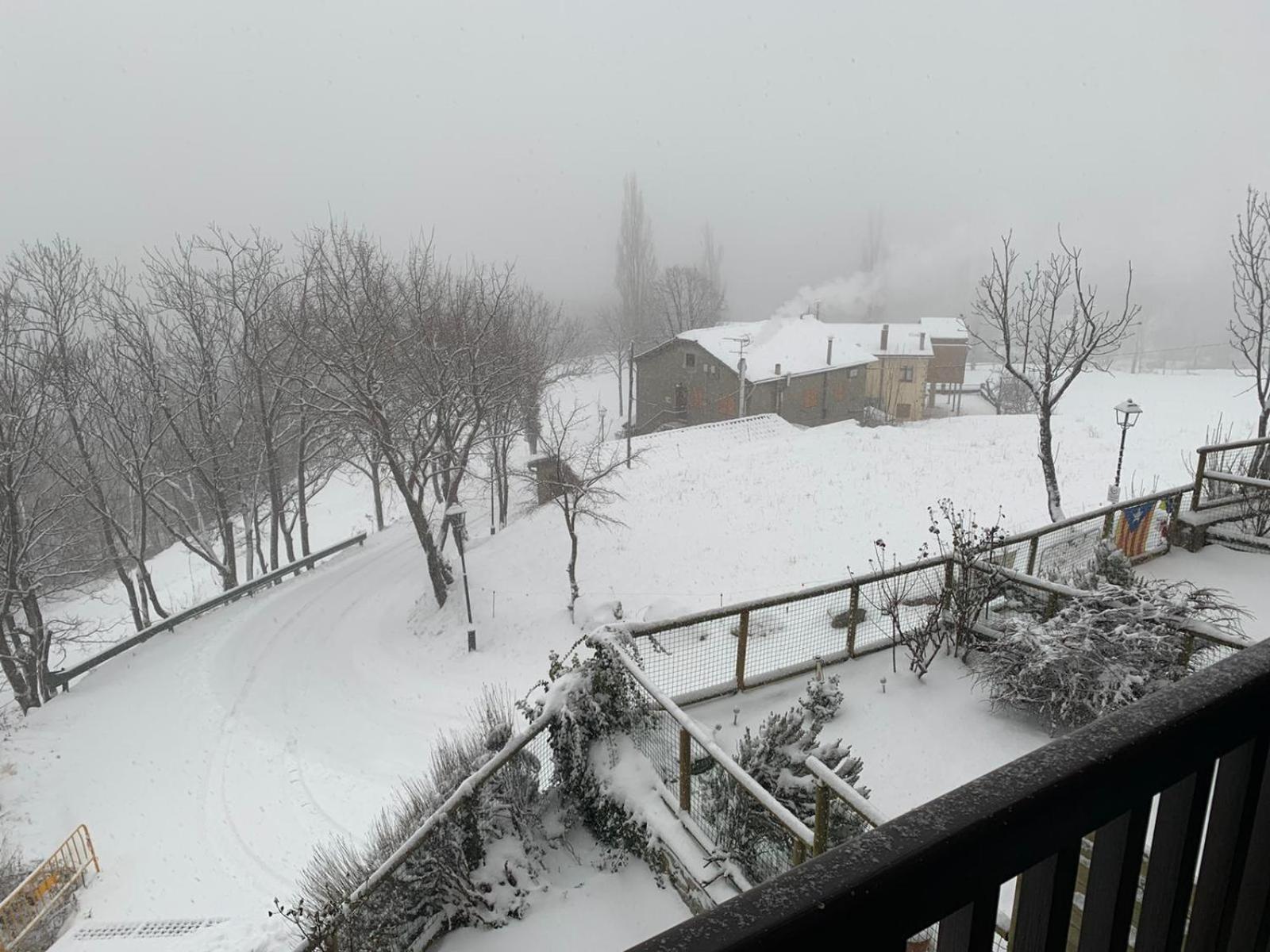 Appartement Saldes Pedraforca Extérieur photo