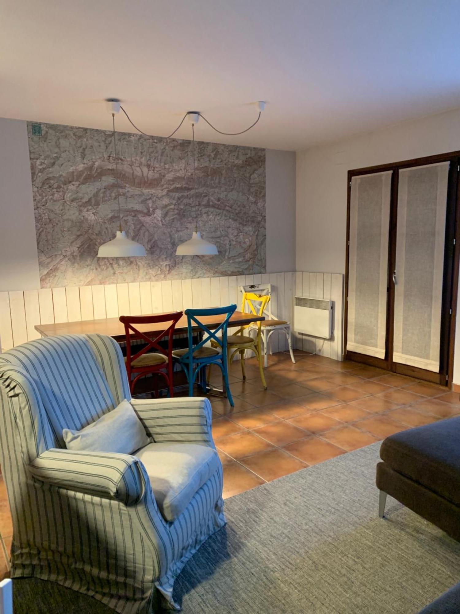 Appartement Saldes Pedraforca Extérieur photo